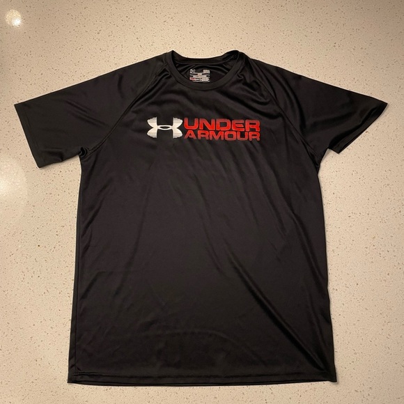 Under Armour Other - Under Armour HEATGEAR Men’s Logo Training T-Shirt - Black/Red - Size L